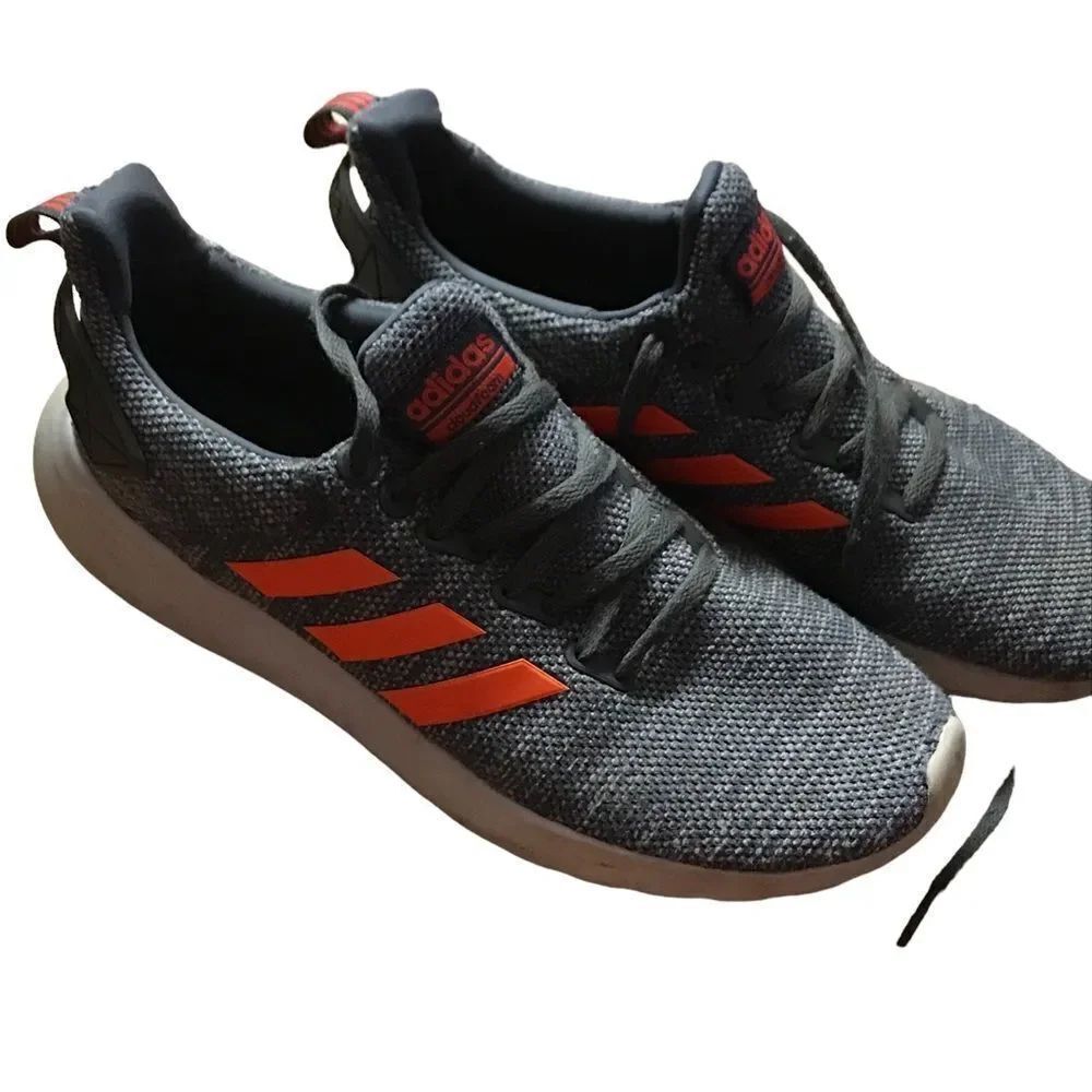 Adidas size 8.5 tennis shoes great condition
